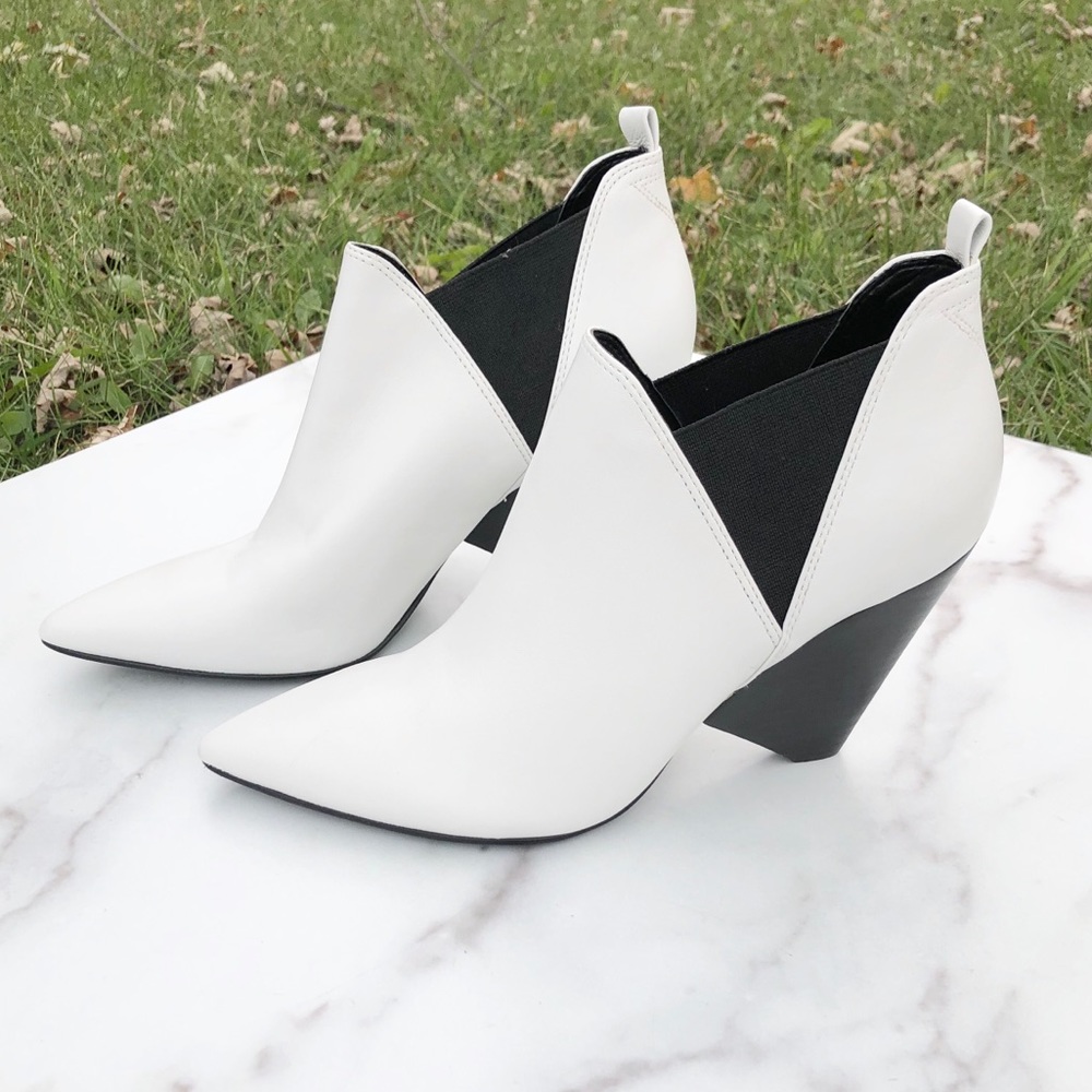 Marc Fisher retro boots